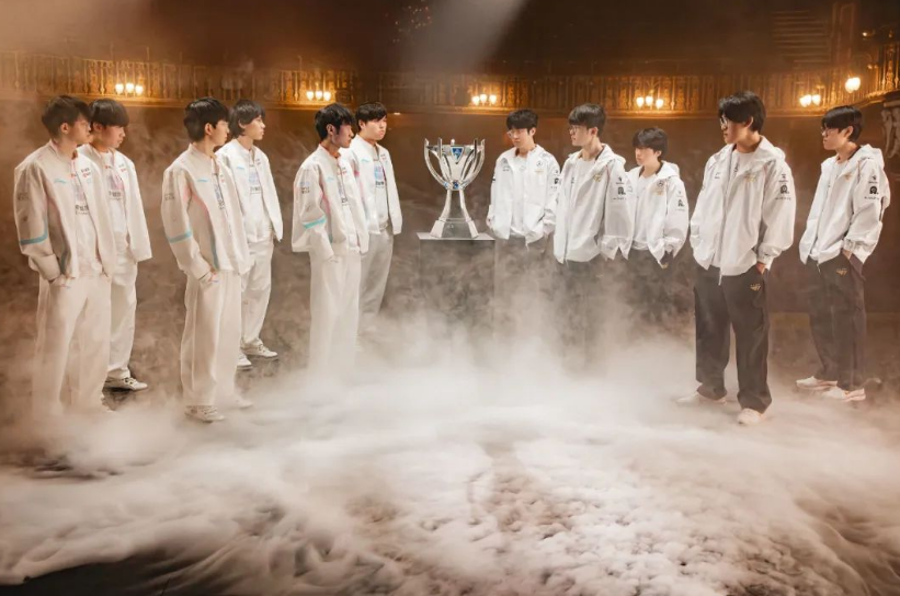 包含世界聚焦!英雄联盟赛事全球收视创新高的词条 包含世界聚焦!英雄联盟赛事全球收视创新高的词条