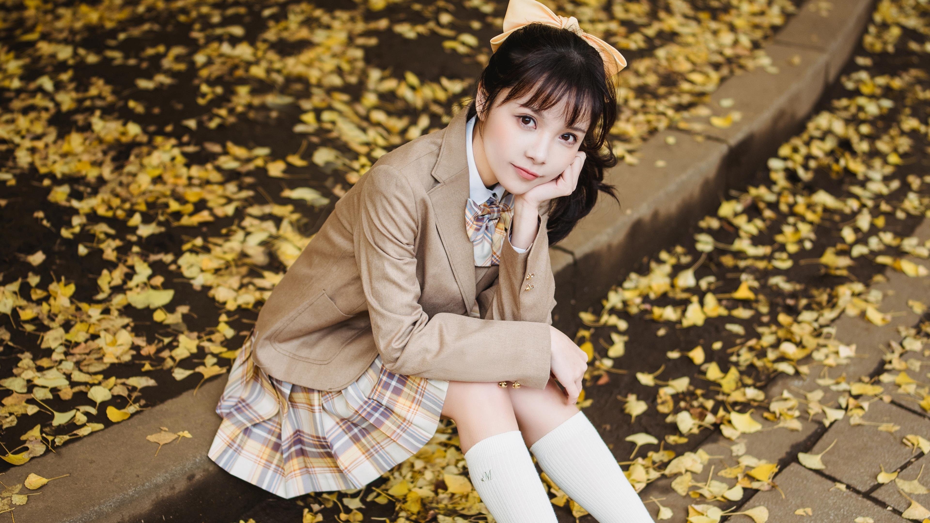 绿茵智慧启示录，德甲争冠战的战术之光如何照亮智利战胜丹麦之路